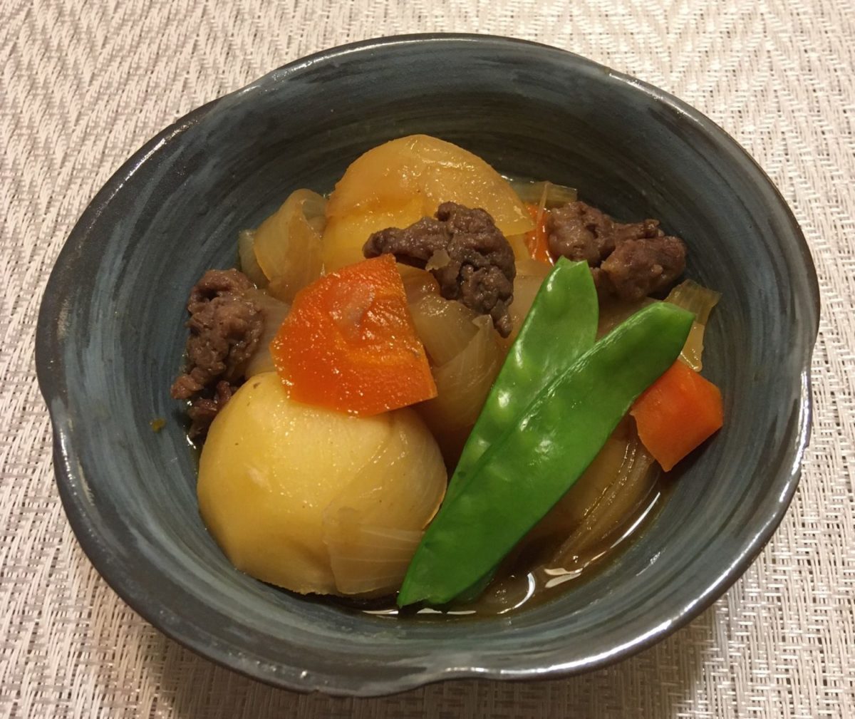 ホットクック肉じゃががまずい？水っぽさを防ぐ黄金比と失敗しない鉄則