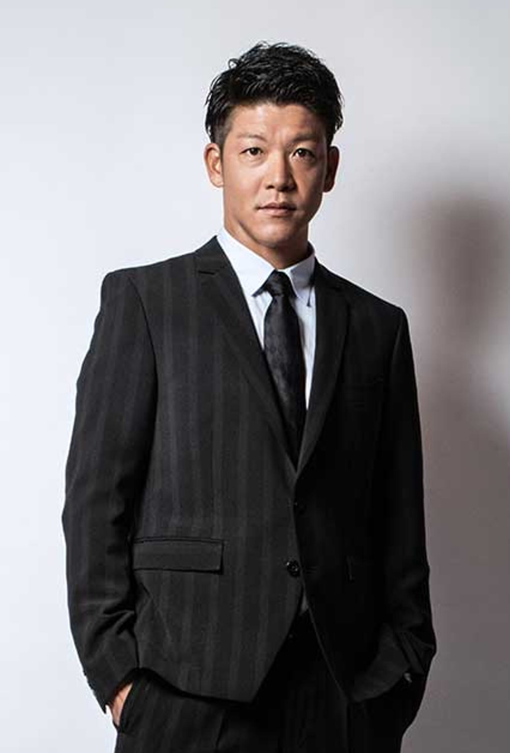 駿河太郎の現在と家族の絆！実力派俳優の評価と真相