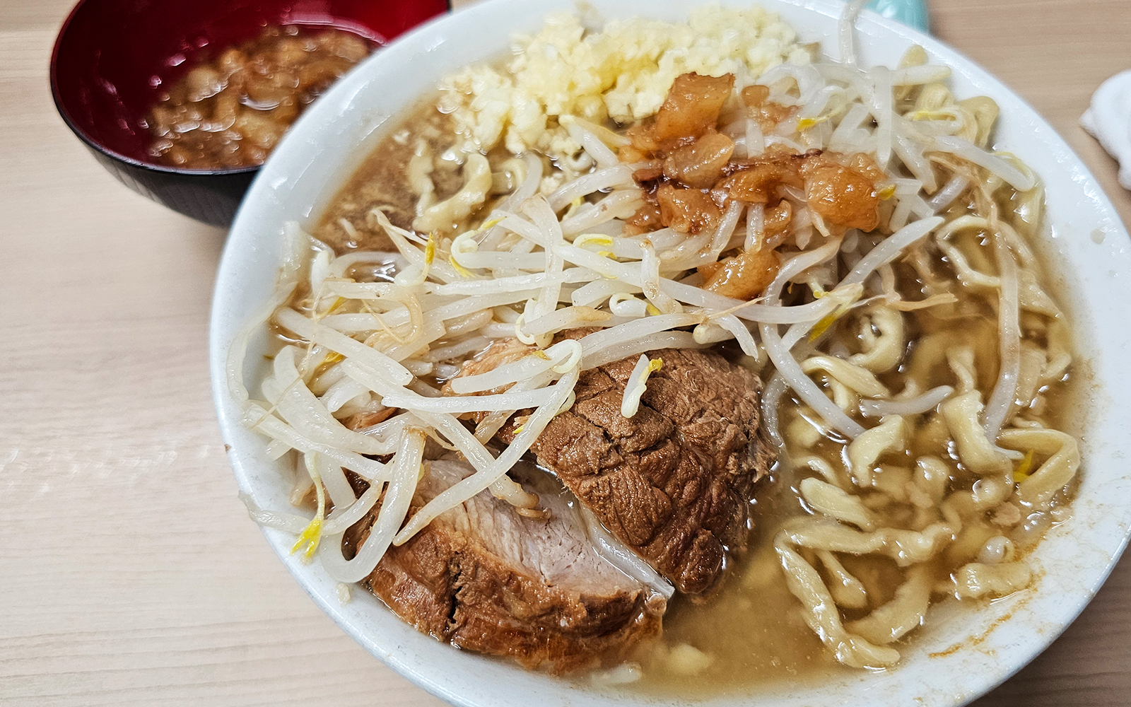 歴史を刻めの頼み方とルール完全版！初心者も安心の呪文と麺量解説