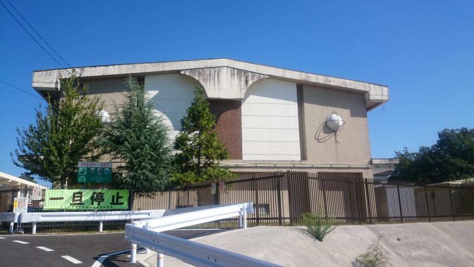 豊田市立中山小学校の評判と学区は？児童数推移や進学先・実情を解説
