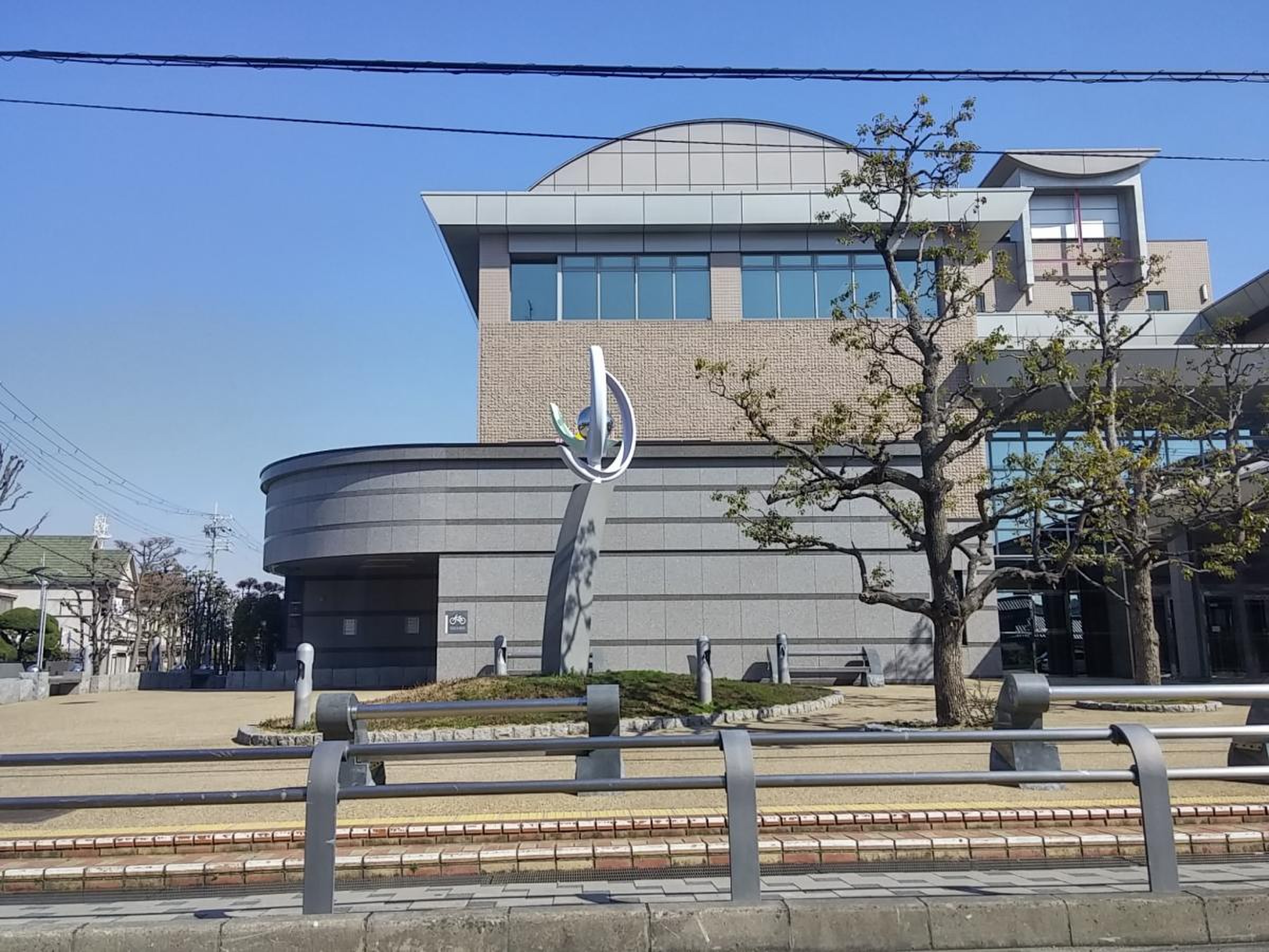 岸和田市保健センター活用術！健診予約・休日診療と混雑の真相