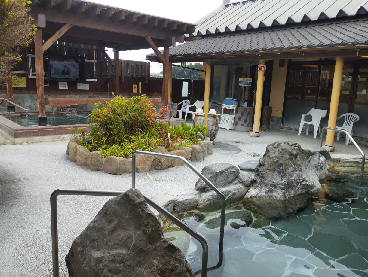 極楽湯堺泉北店の閉店理由と跡地の現在｜最新動向と代替温泉を徹底追跡