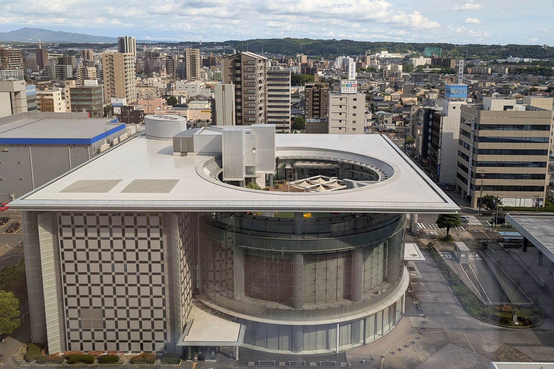 春日井市図書館を120%使い倒す！自習室・Wi-Fi・予約の全攻略