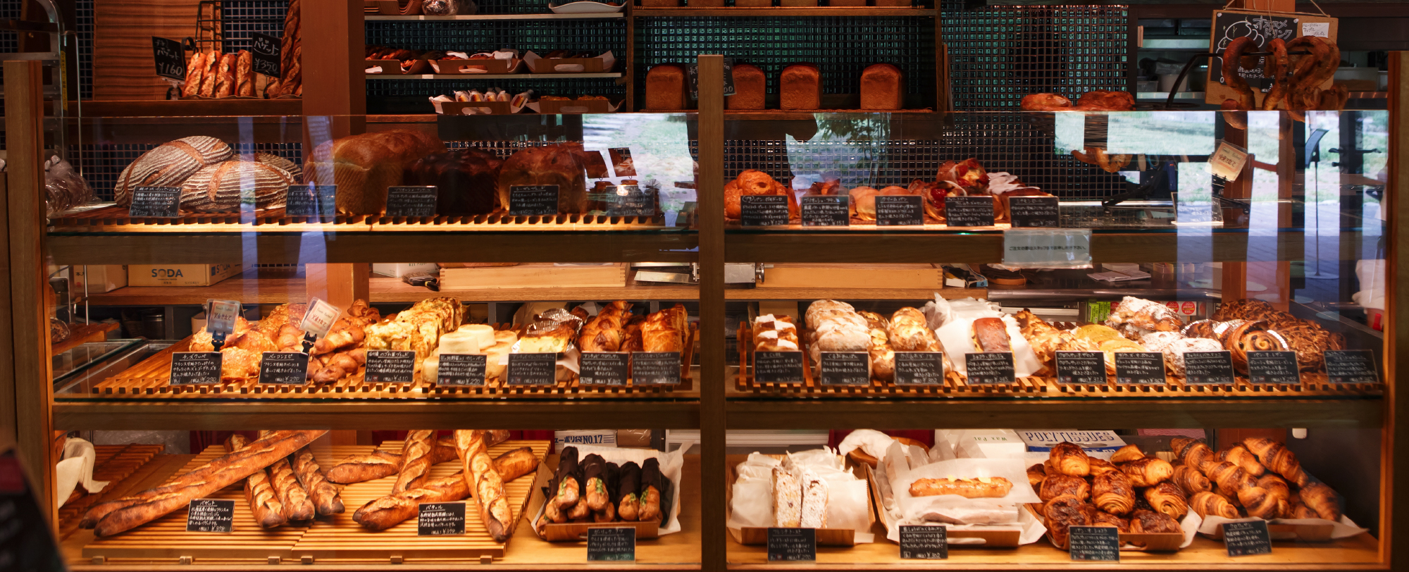 沢村ハルニレテラス攻略2026｜行列の理由と限定朝食・予約混雑回避法