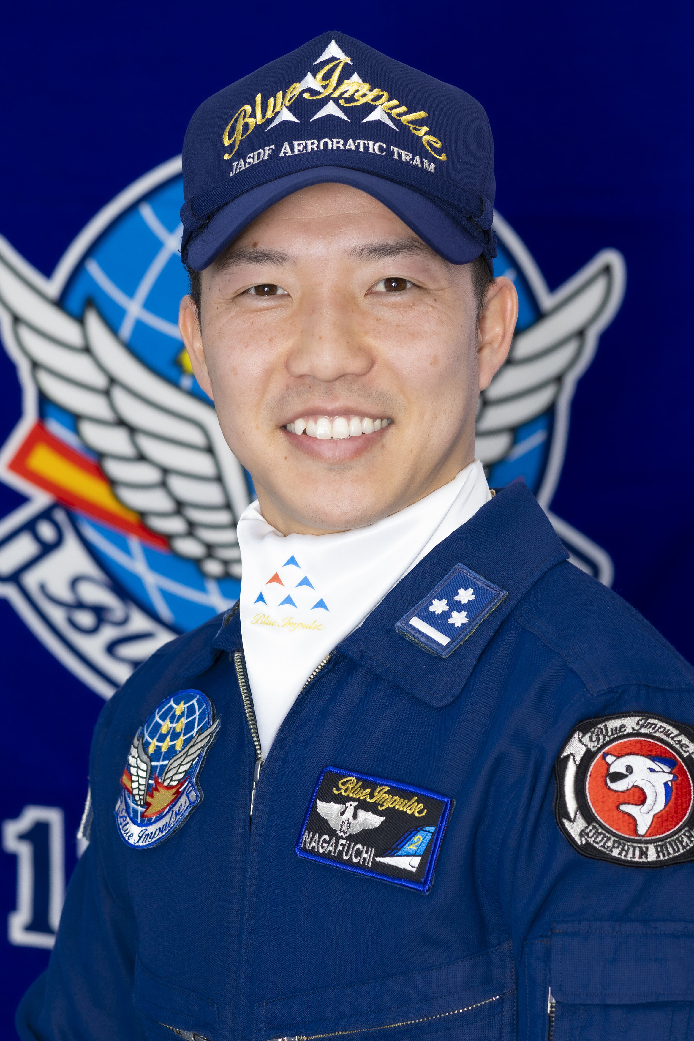 ブルーインパルス操縦士の真実！過酷な選抜倍率と年収・任期の裏側