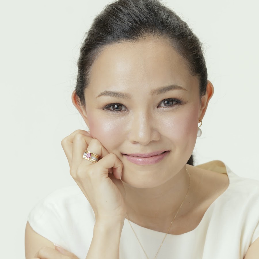 浅見帆帆子の現在と結婚の真相｜子供や華麗な実家・活動の全貌