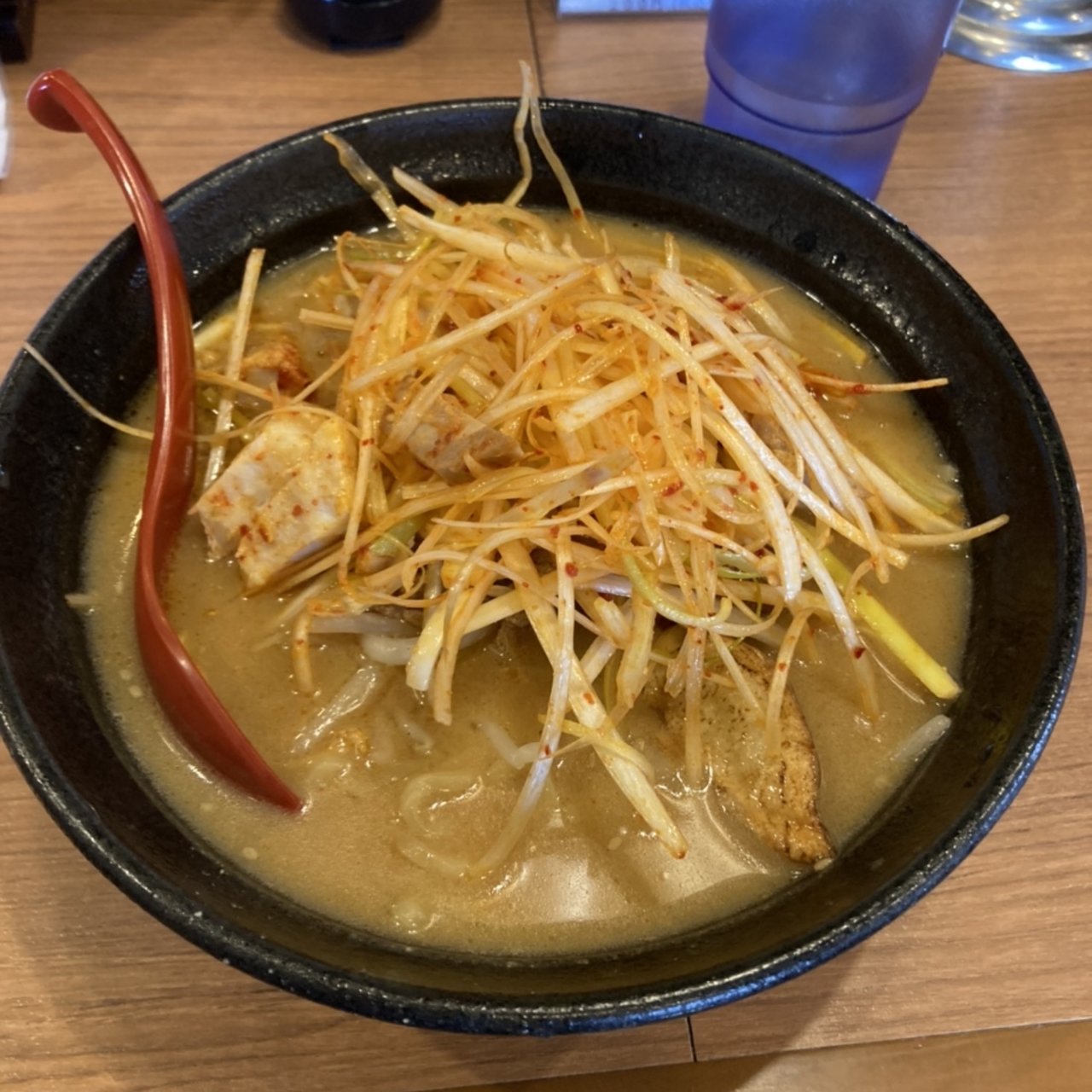 埼玉ネギラーメン熱狂の真相！ラーショ激戦区と深谷ねぎ名店