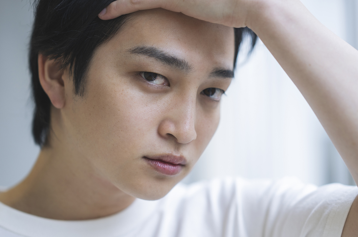 世界を魅了する一重イケメン！塩顔男子と韓流スターの最新トレンド