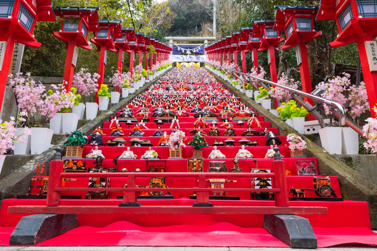 勝浦・遠見岬神社の全貌！60段のひな祭りから限定御朱印まで