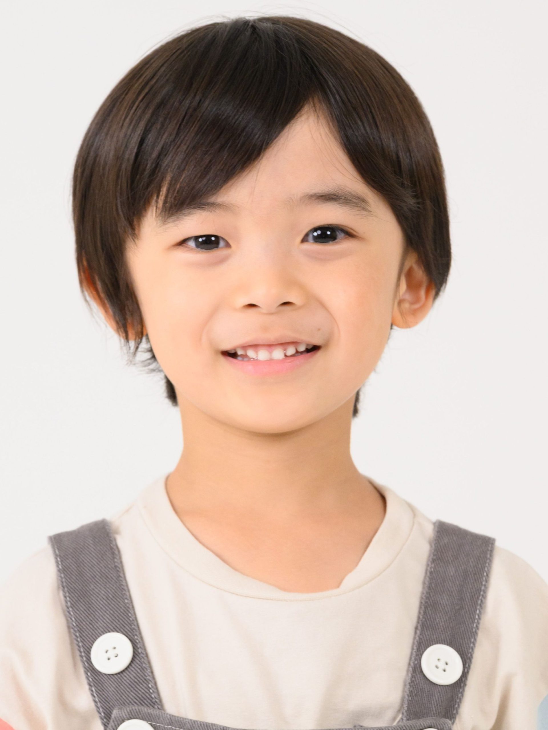天才子役・佐藤大空の現在と評判！実兄との関係や家族の素顔に迫る