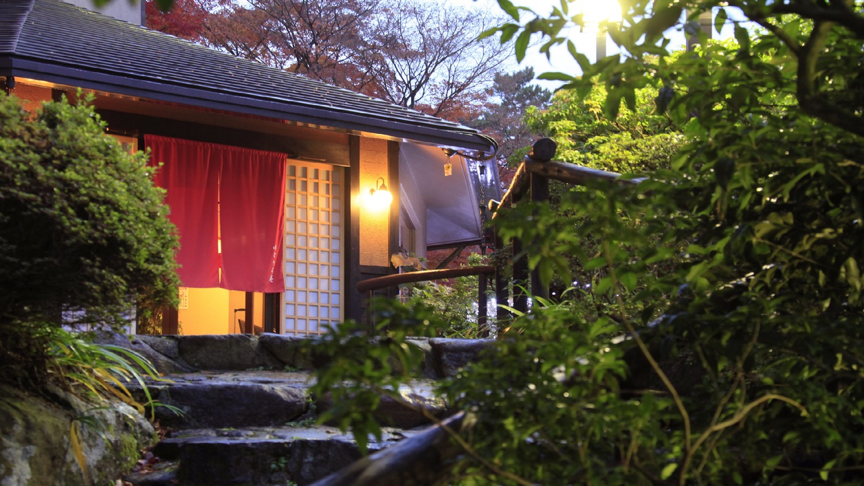 箱根ゆとりろ庵「最悪」の噂は本当か？貸切露天と評判を徹底検証
