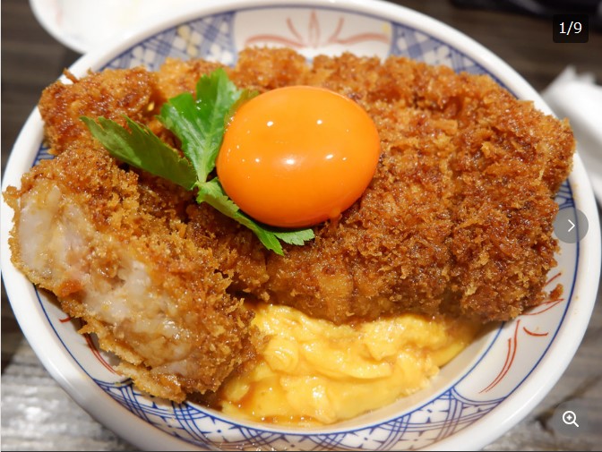 なぜ「とじないカツ丼」に大行列？発祥の真相と東京の名店・黄金レシピ