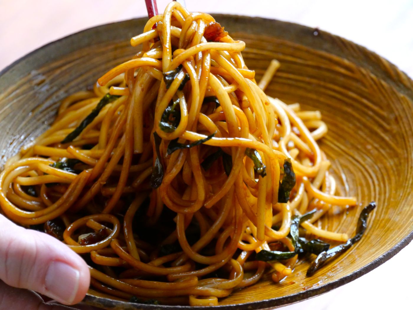 プロ直伝ネギ油の作り方決定版！青い部分で極上調味料を作る黄金比と保存術