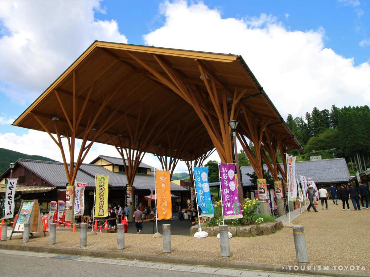道の駅どんぐりの里いなぶ完全解剖！温泉・名物パンと車中泊の真実