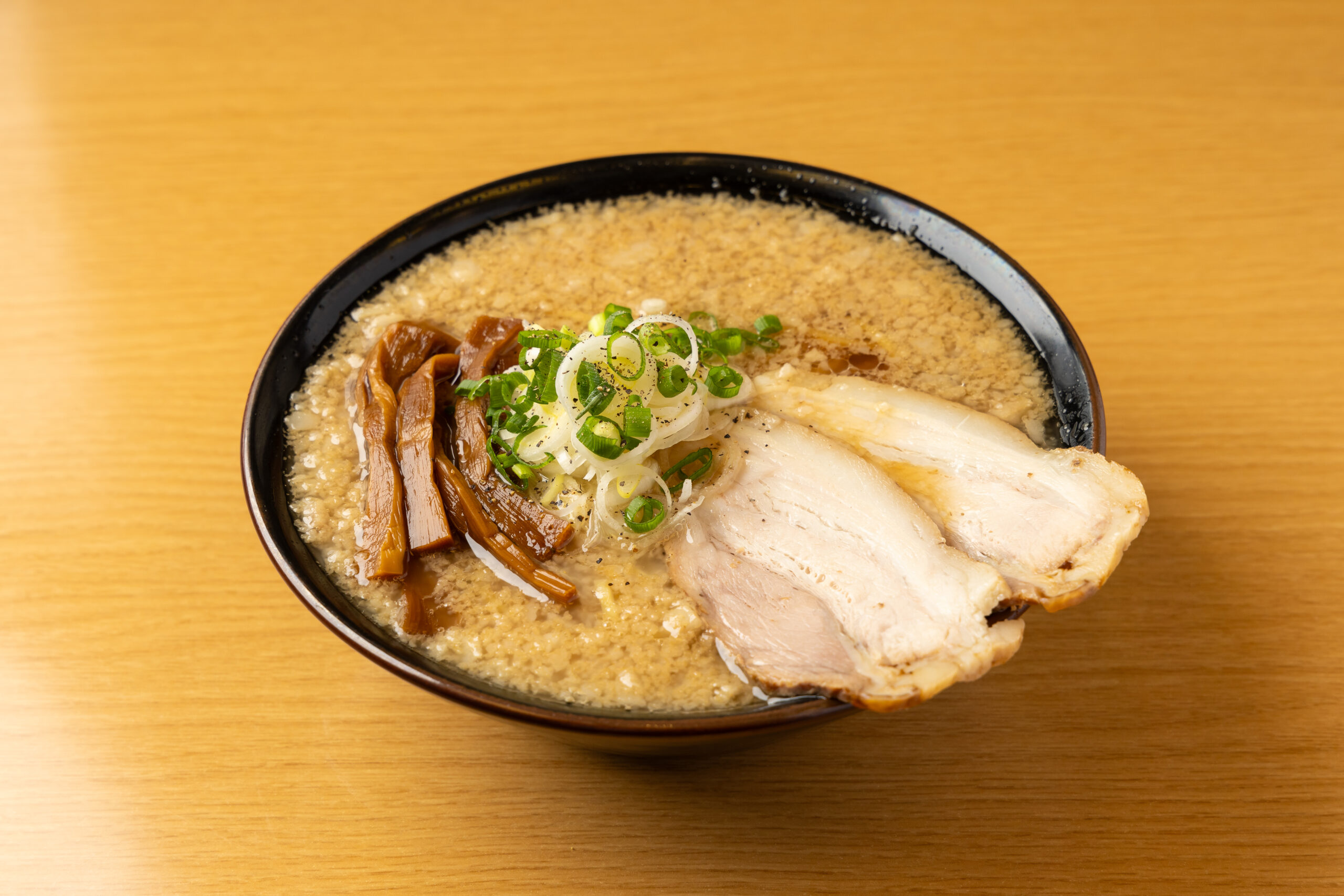 【2026最新】源ちゃんラーメンの評判と人気メニュー徹底検証