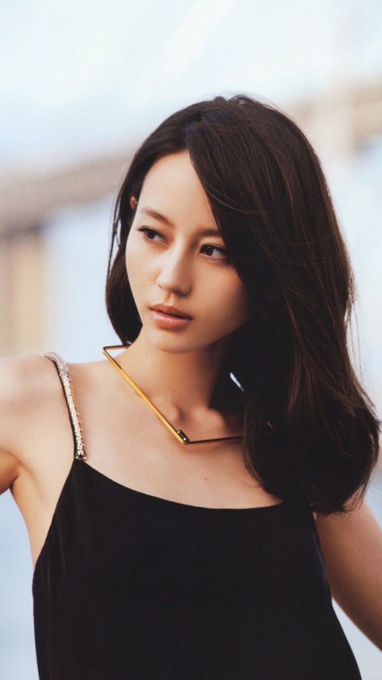 堀北真希が今なお圧倒的美人と評される理由とは？現在の姿と美貌の真相