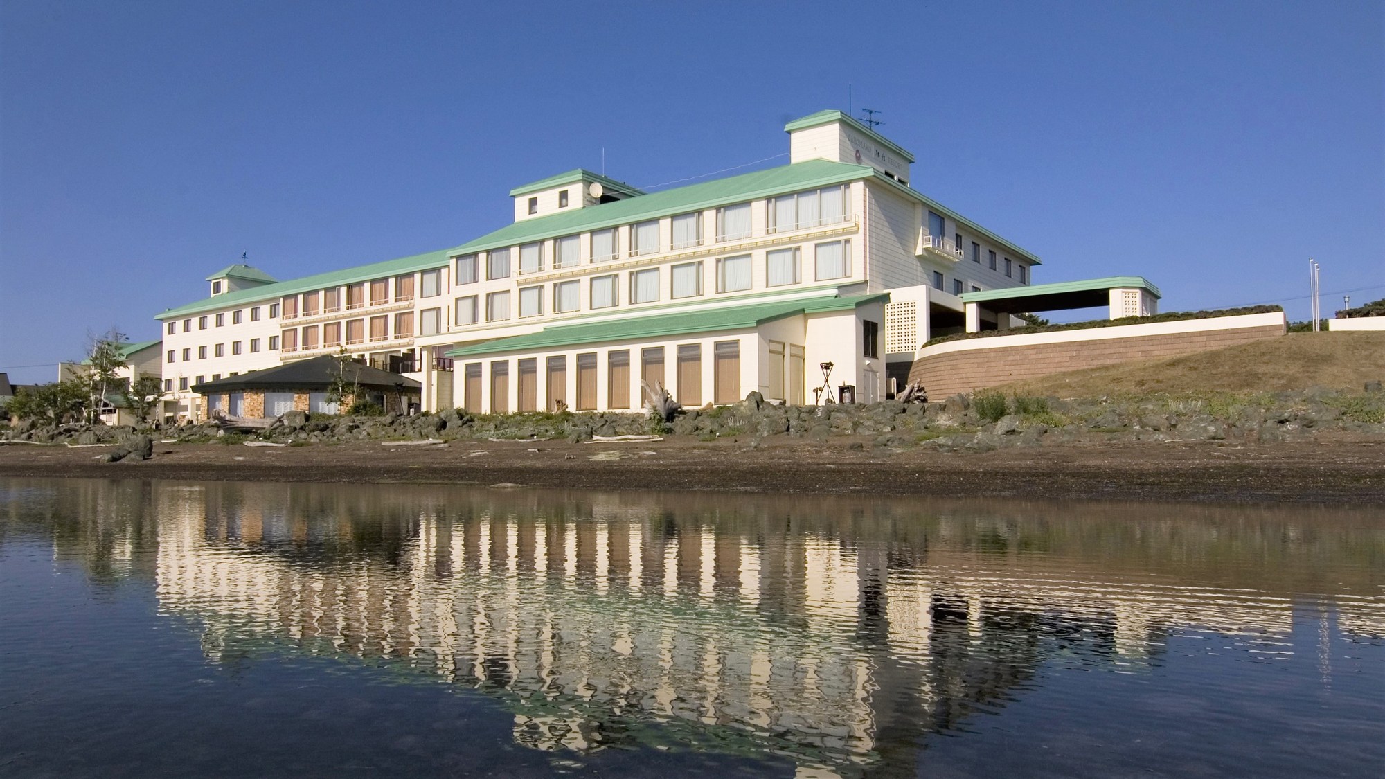 サロマ湖鶴雅リゾート2026宿泊記！絶景夕日と海鮮の評判を徹底解剖