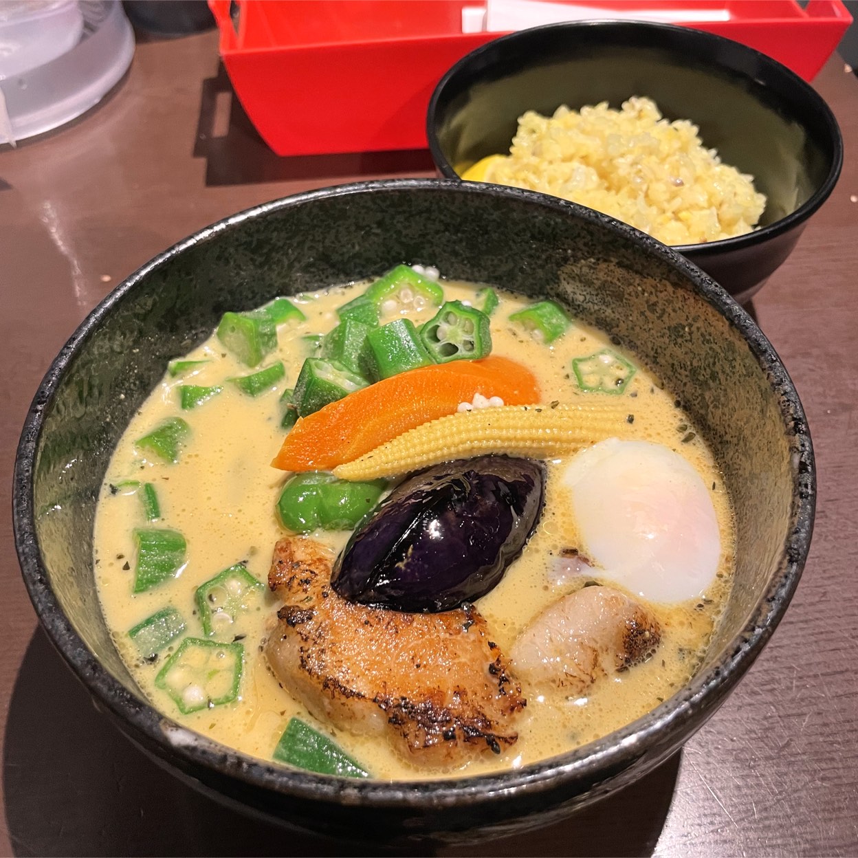 札幌スープカリーイエロー行列の真相！高圧釜スープの秘密と攻略法