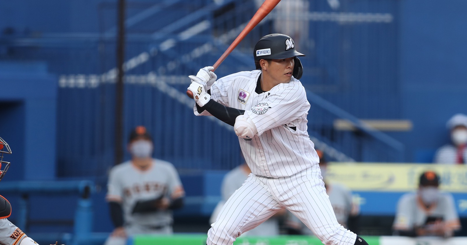 ロッテ中村奨吾の現在地！不調の真相と年俸推移や結婚生活に迫る