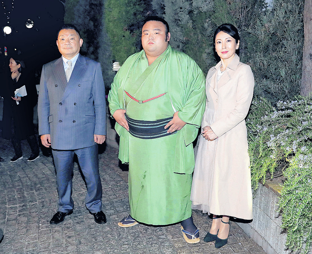 貴景勝の母・純子さんにグラビア疑惑？美人すぎると騒がれた真相と現在