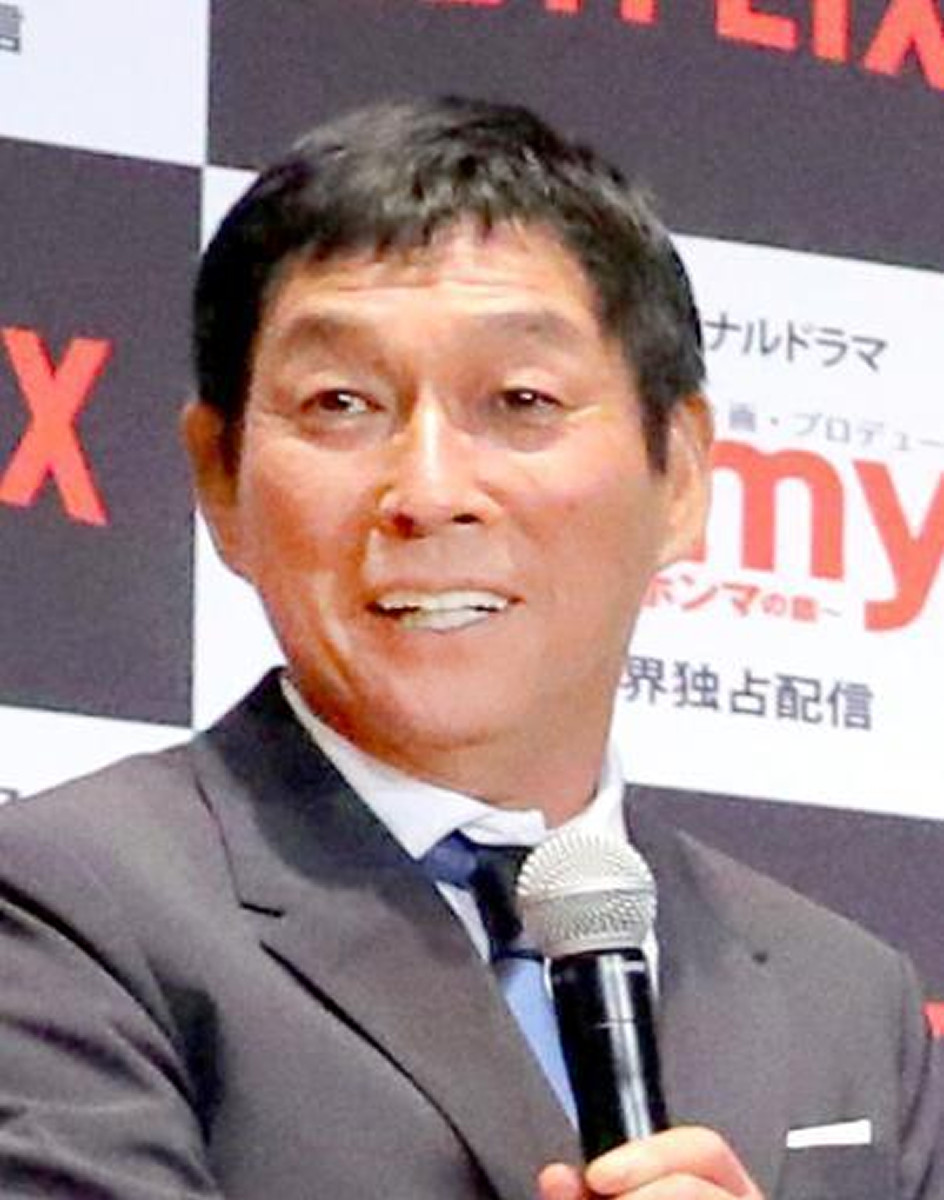 線維筋痛症を公表した芸能人一覧！八木亜希子やガガの現在と闘病の真実