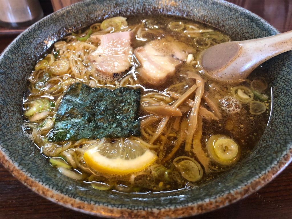 麺屋もとの評判と人気の真相｜無化調ラーメンの魅力と混雑攻略法