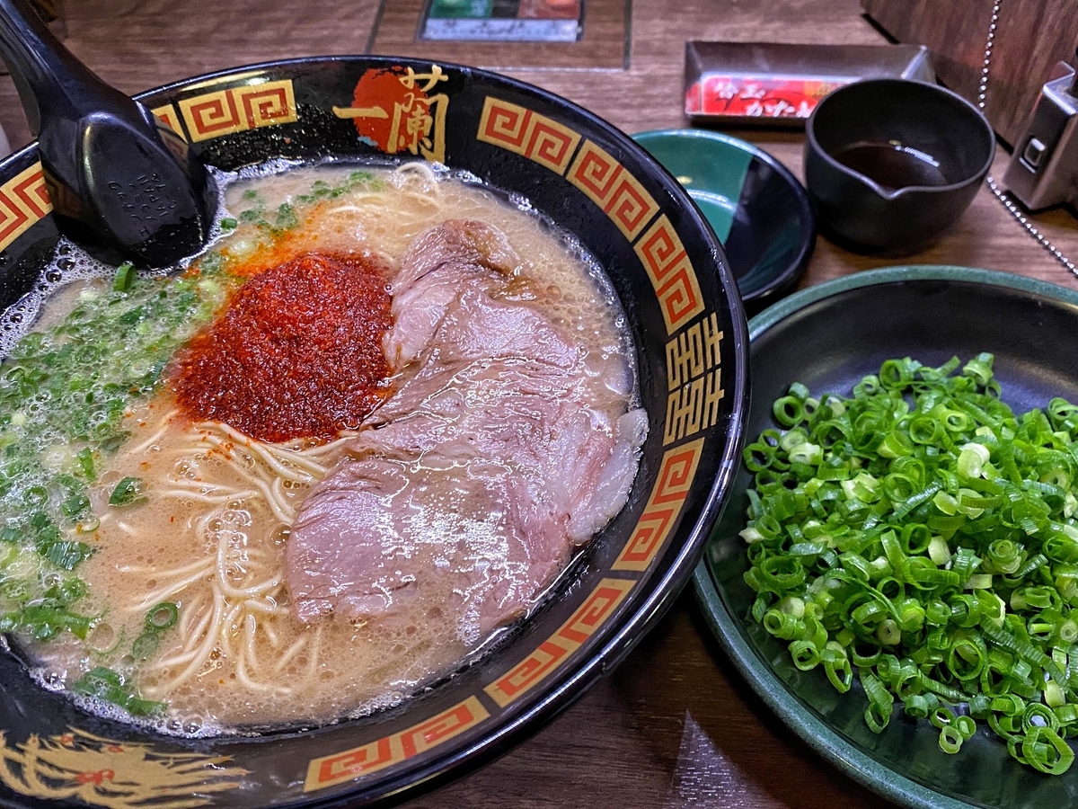 一蘭の本当に美味しい食べ方は？通が絶賛する最強オーダー黄金比を徹底解説