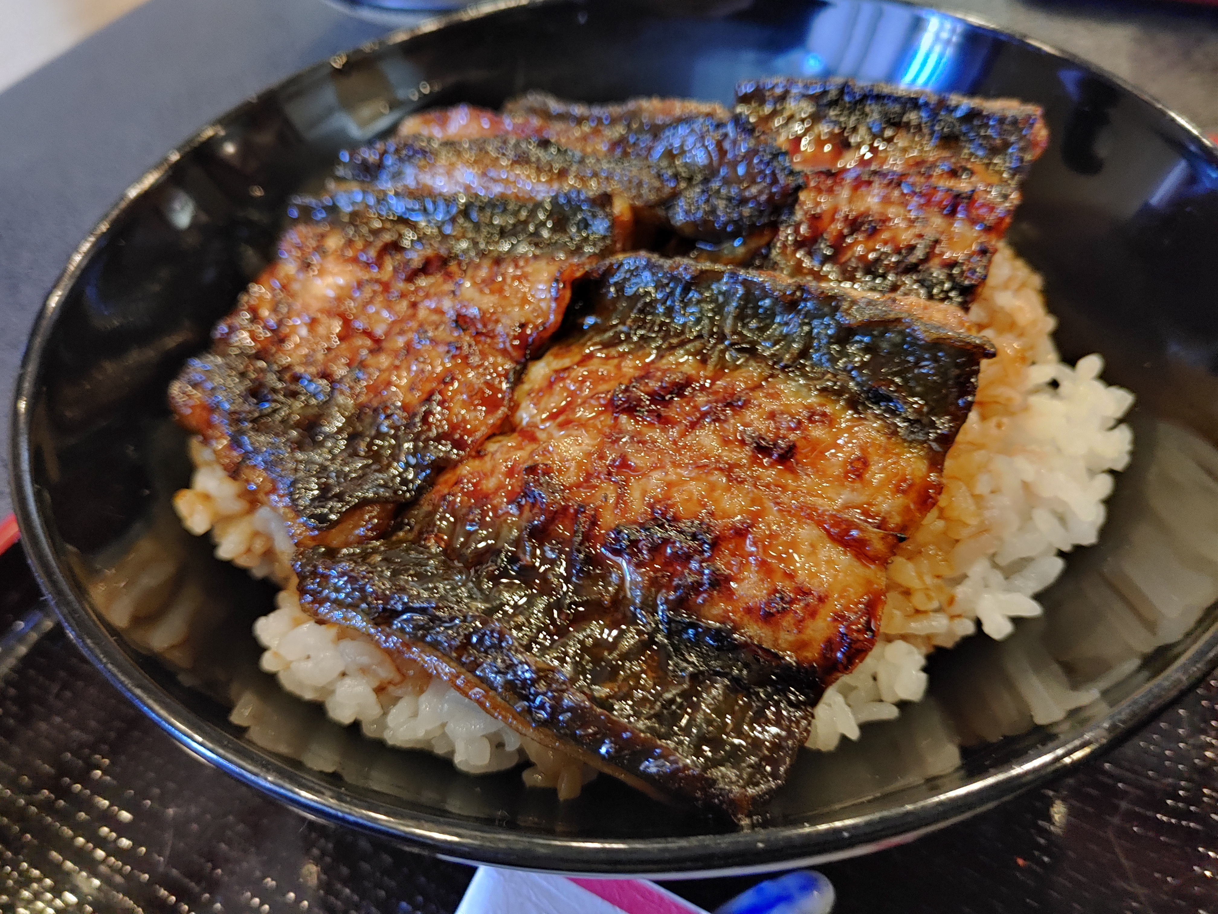 豊橋「うなぎ丸よ」名物べっぴんうなぎは本当に美味い？口コミ＆混雑攻略法