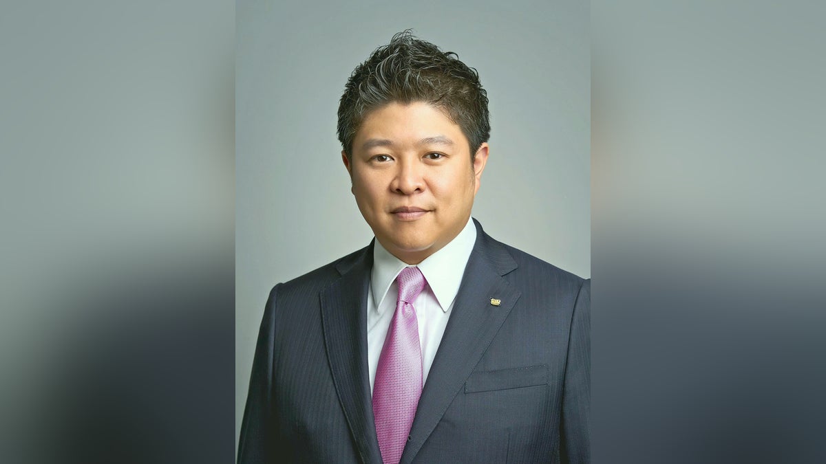 麻生太郎の息子・麻生将豊の現在と経歴｜後継者指名と福岡8区出馬の真相