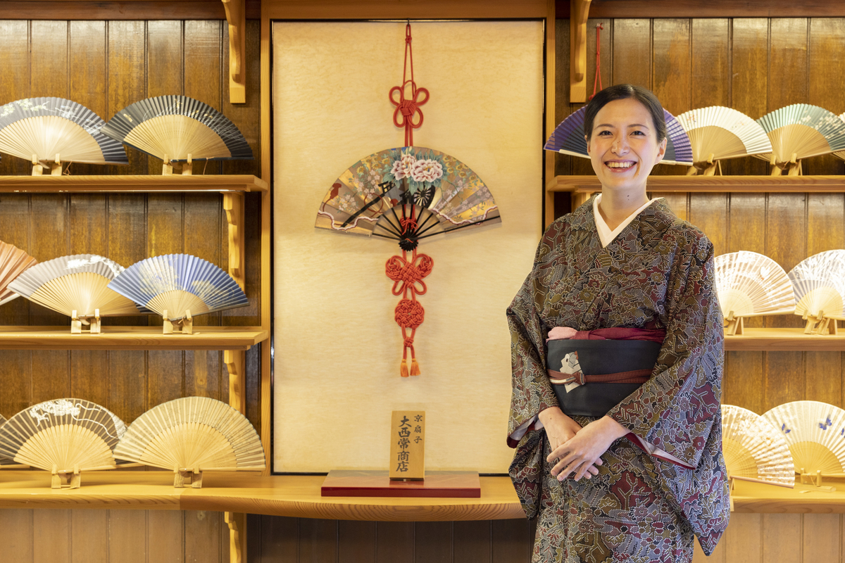 大西常商店の革新と評判｜4代目が挑む京扇子の再生と話題の新展開