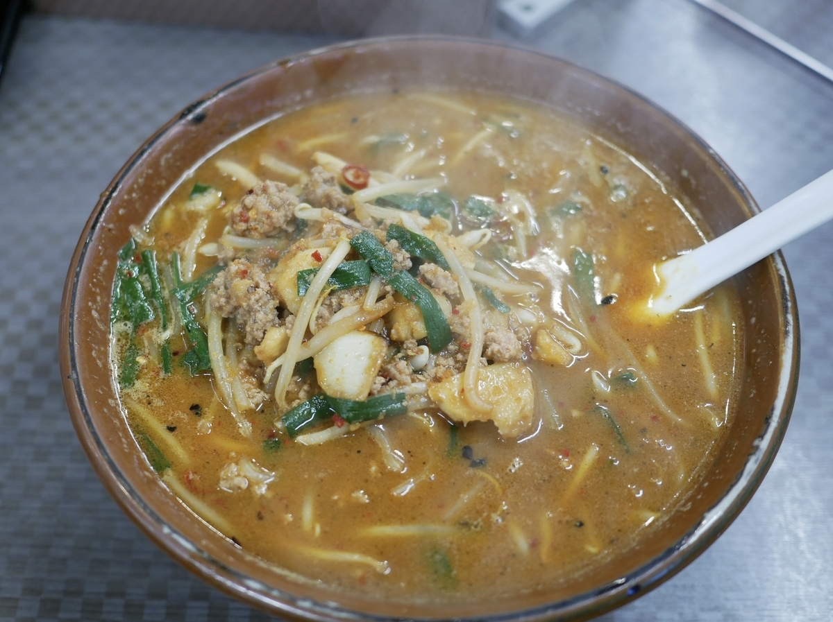 岐阜市ベトコンラーメン徹底比較！発祥の謎とニンニク爆盛りに熱狂する理由