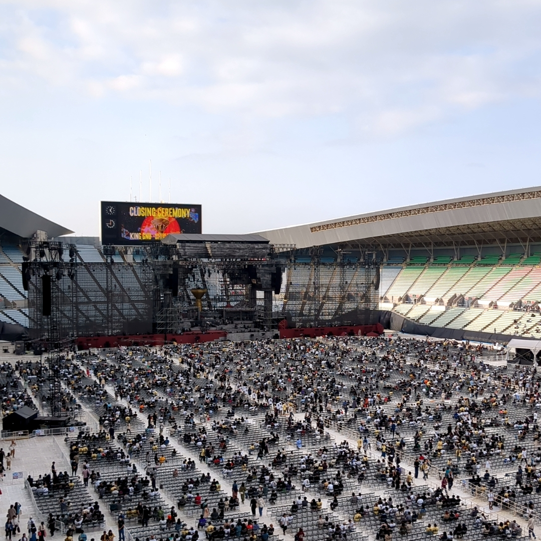 ヤンマースタジアム長居ライブ完全攻略｜座席・見え方と混雑回避術