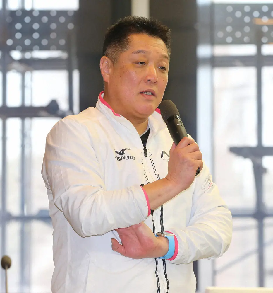 女子バレー新体制始動！世界一奪還を託された新監督人事の真相