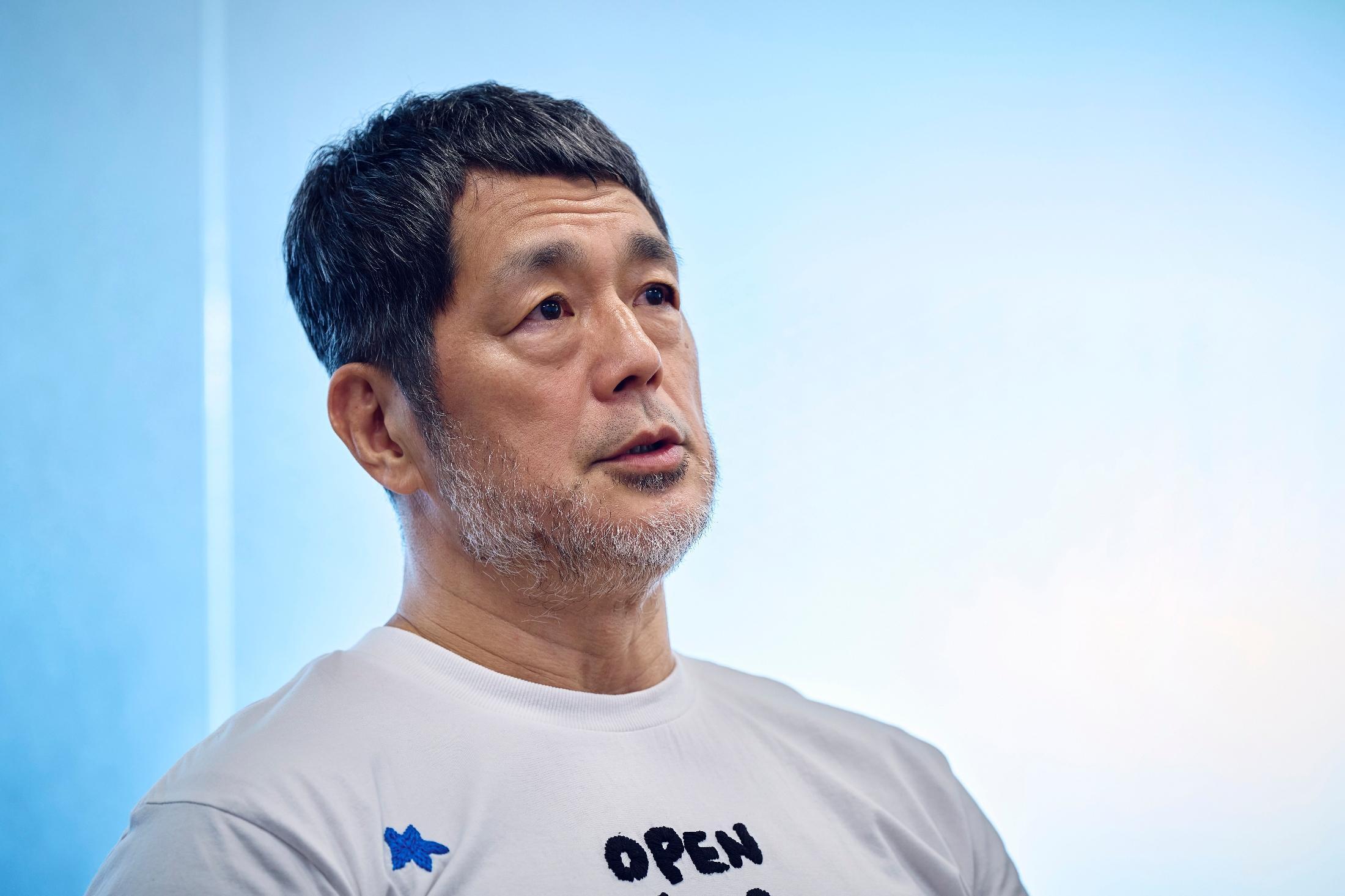 高田文彦が放つ笑いの毒と愛！ビートたけし・立川談志と歩んだ半生