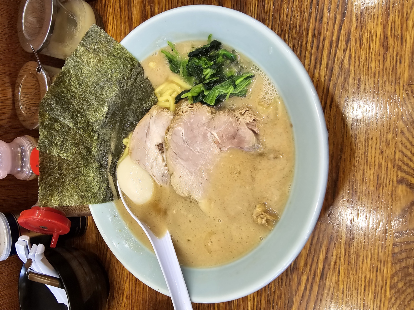 横浜ラーメン心一家の現在と評判！噂の真相や名店メニューの全貌