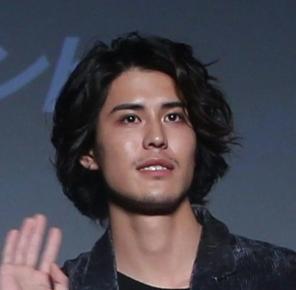 三國連太郎と息子・佐藤浩市の真実｜名字の違いと確執・和解の全貌