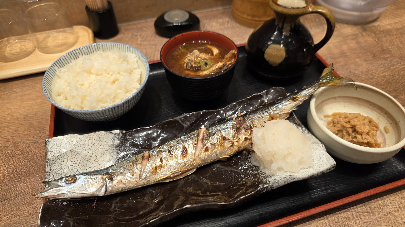 東京で極上さんまを味わう！名店の塩焼き・刺身と目黒の祭り完全解剖