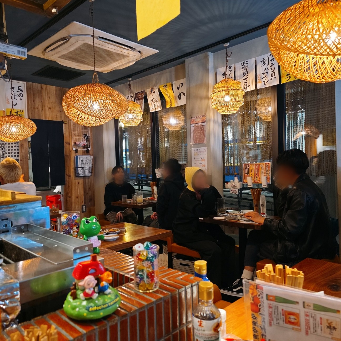 魚べい桜木町店の混雑回避術と予約裏ワザ！限定メニュー＆口コミ徹底検証