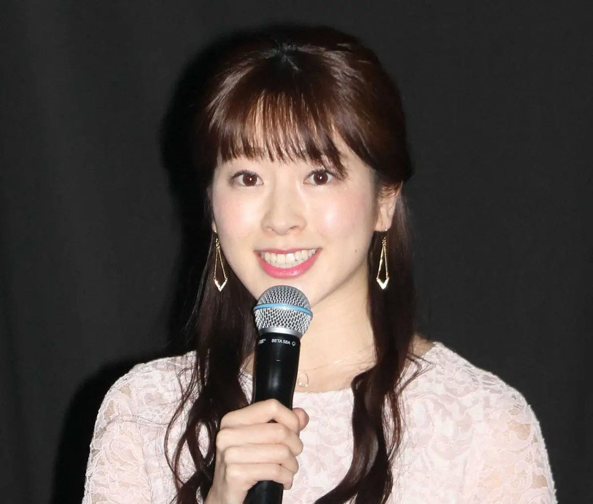 フジ三上真奈アナの現在と休養の真相｜結婚生活や退社噂を徹底解剖