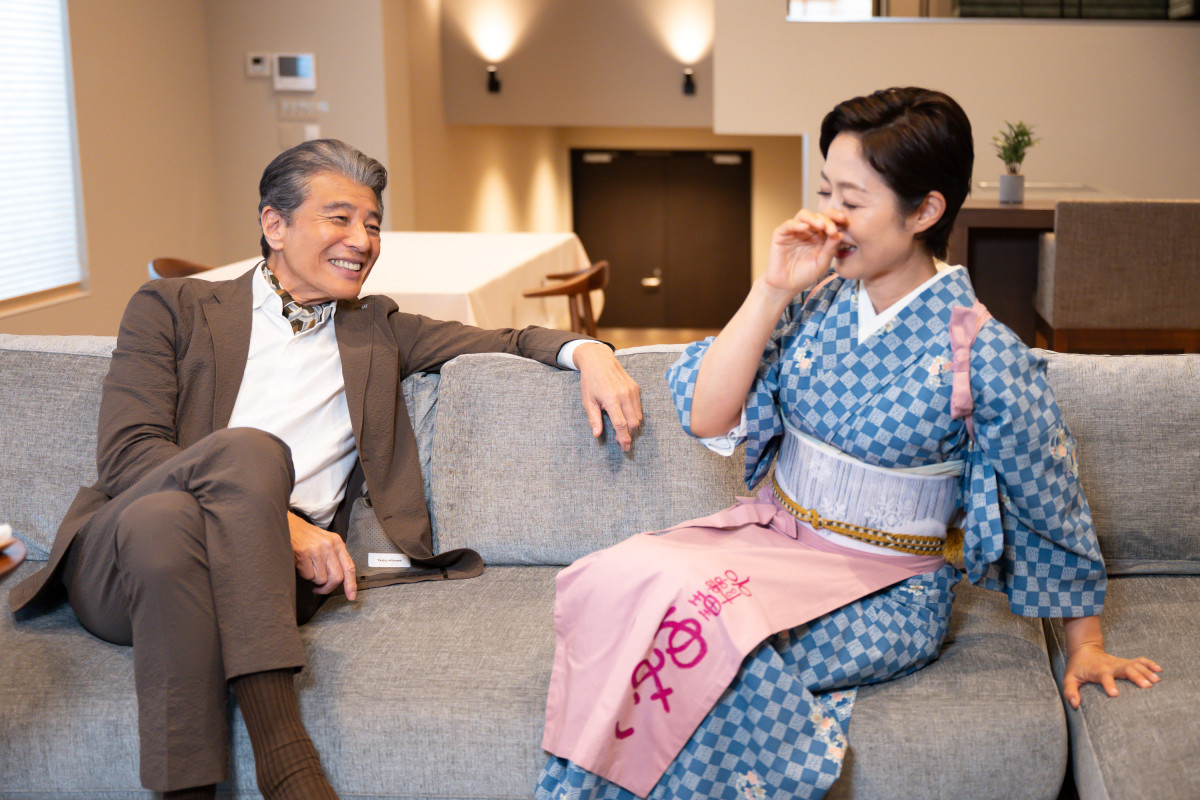 舘ひろしの奥さんの写真は公開中？13歳年下妻・幸子さんの現在