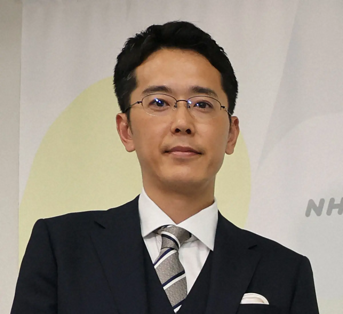 Nhk小宮山晃義アナの現在と経歴｜異動の背景や評判の真相を徹底解説