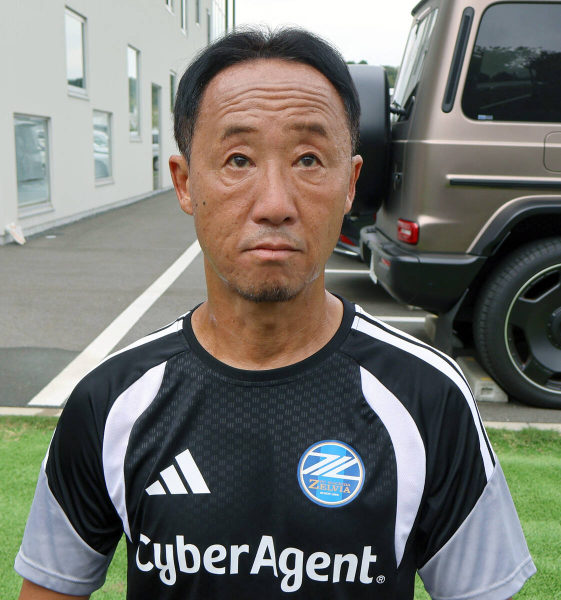 町田ゼルビア黒田剛の勝てる戦術と批判の真相｜異色の指導法と評価