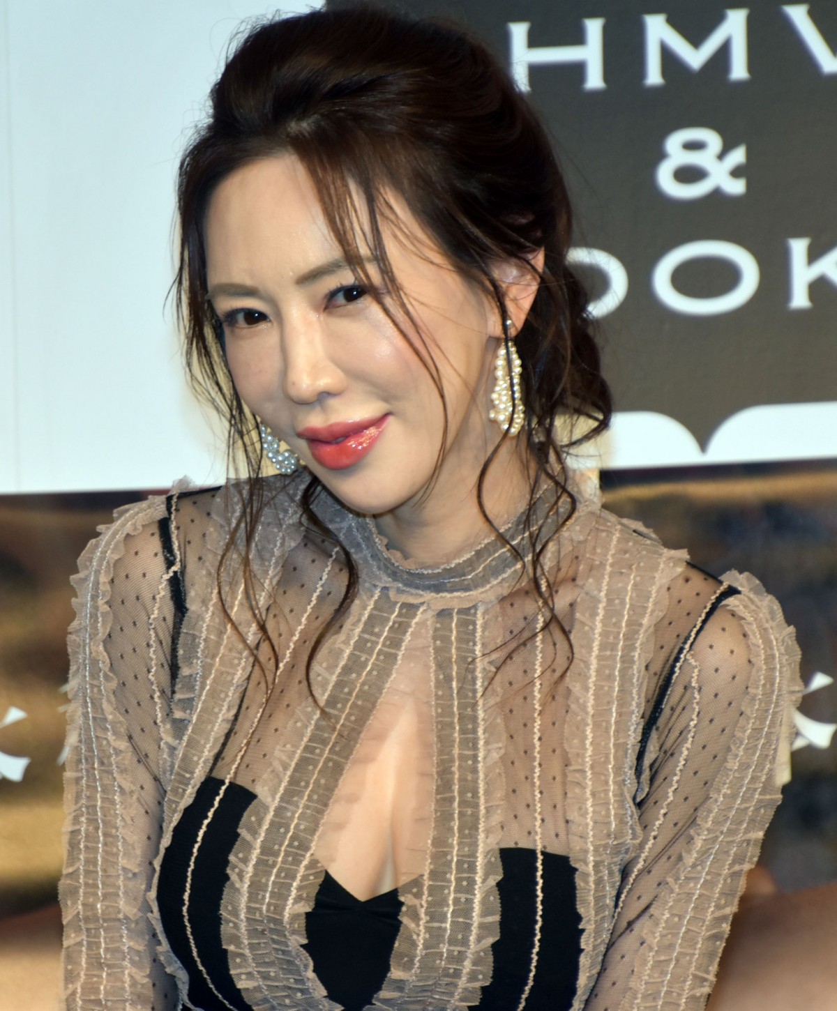 美魔女モデル岩本和子の現在と真相｜羽田空港騒動と2026年最新動向
