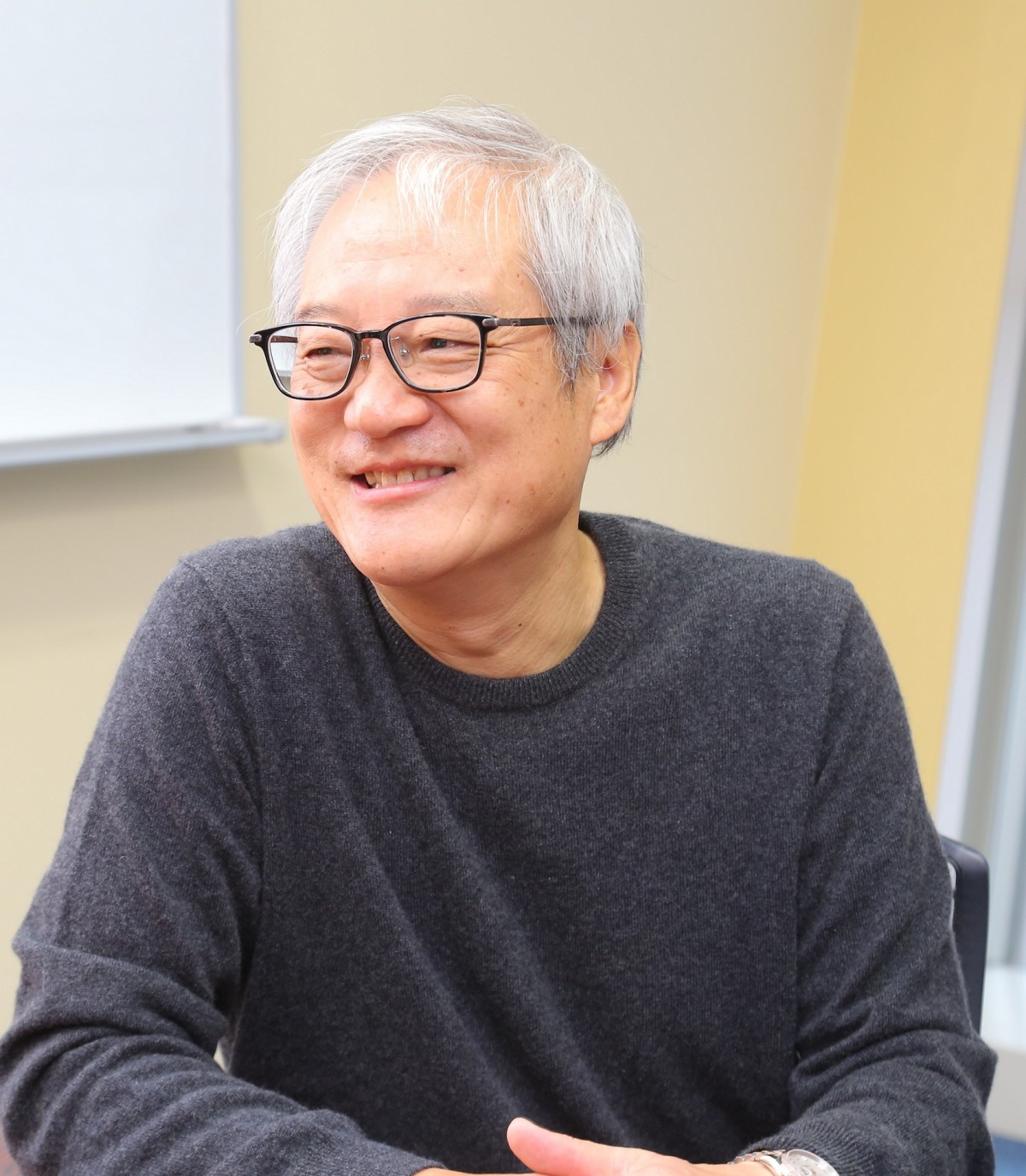 鬼滅の刃・鱗滝左近次の声優は大塚芳忠！交代説の真相と名演技の軌跡