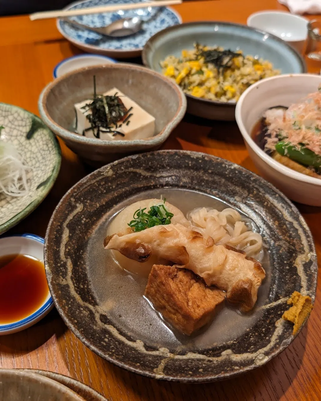 四条烏丸の隠れ家「太郎屋」予約の壁と絶品おばんざいの真価を徹底解明