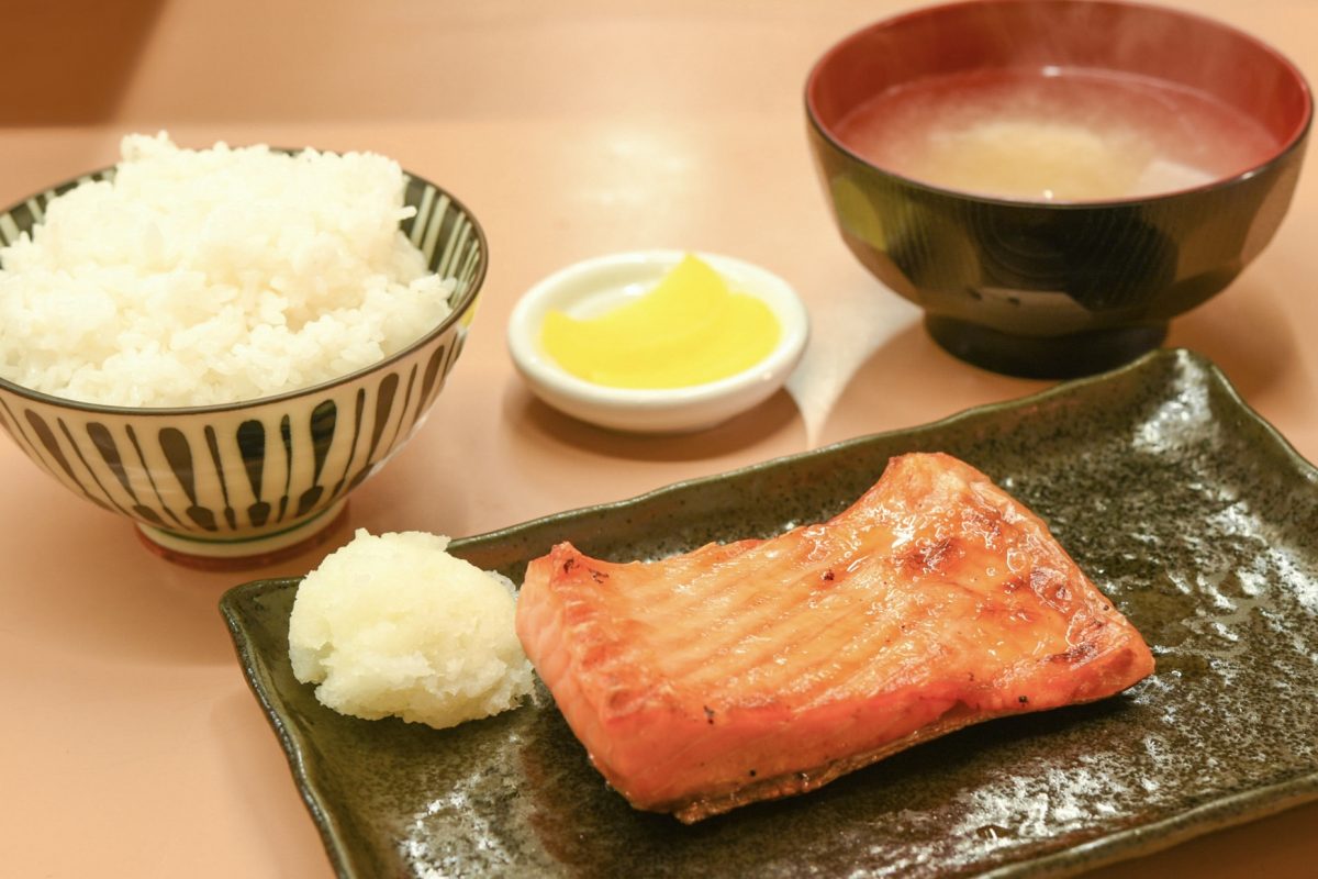 札幌の朝ごはん完全ガイド2026！市場海鮮丼から地元穴場まで徹底解明