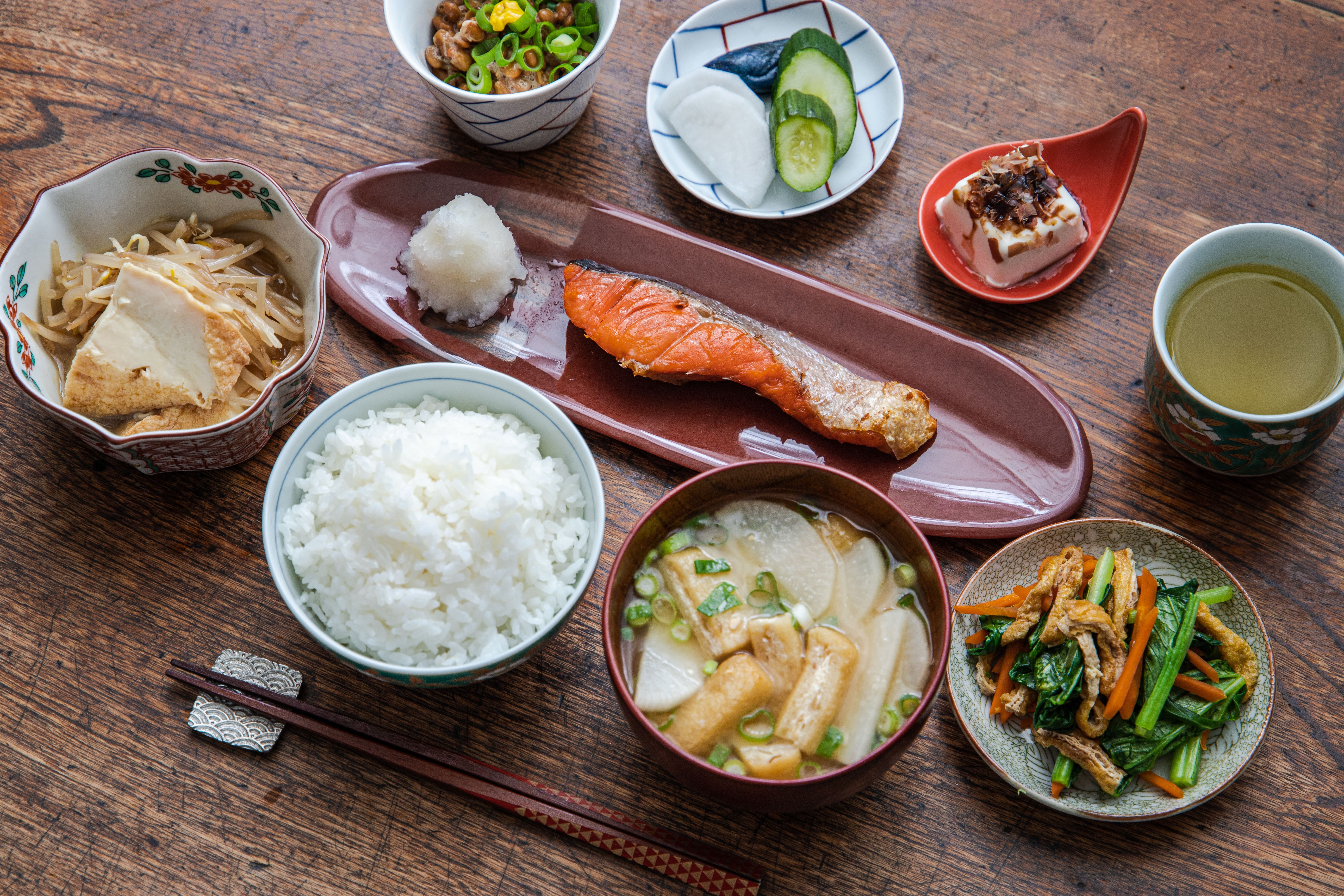 副菜とは？主菜との違いや一汁三菜の献立ルール・簡単レシピを徹底解説