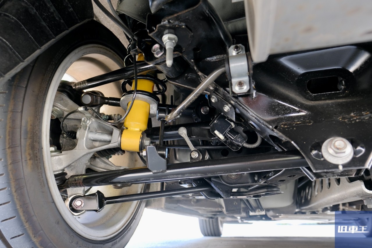 スタビライザーとは？車の役割や効果とカメラ用との違いを徹底解説
