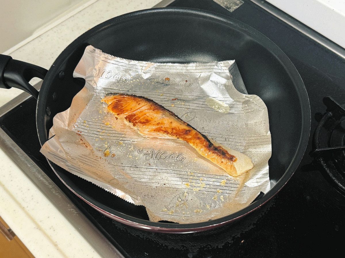 冷凍魚の焼き方は解凍なしが正解？ふっくら焼く裏ワザと生焼け防止の極意