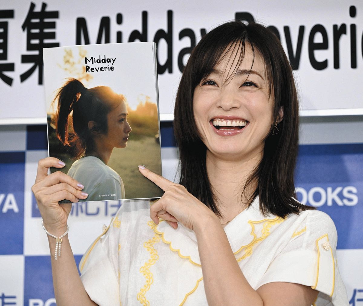 上戸彩の現在2026！夫Hiroとの夫婦仲や3児の育児と美貌の真相